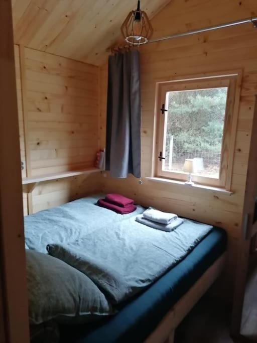 Swietna Chatka Swietne Bagian luar foto