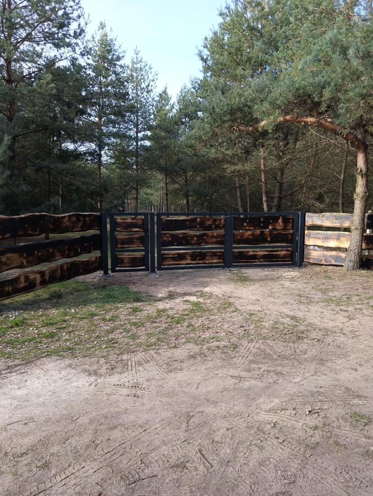 Swietna Chatka Swietne Bagian luar foto